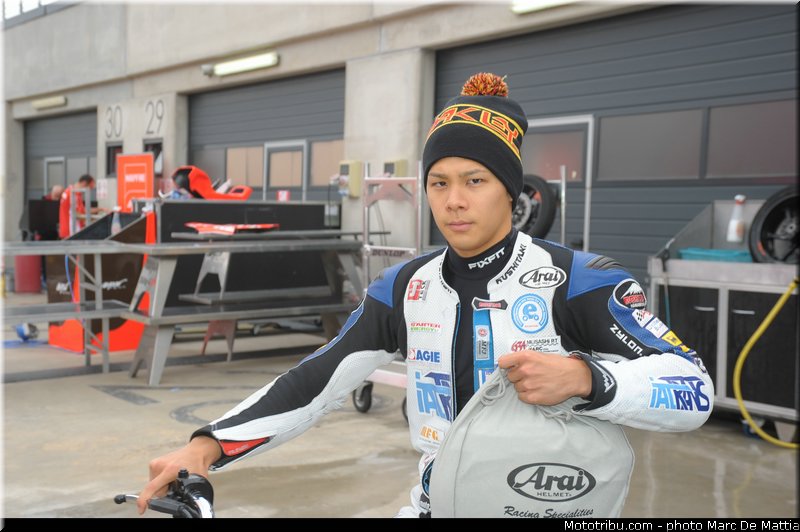 motogp_ambiance_016_aragon_motorland_2012