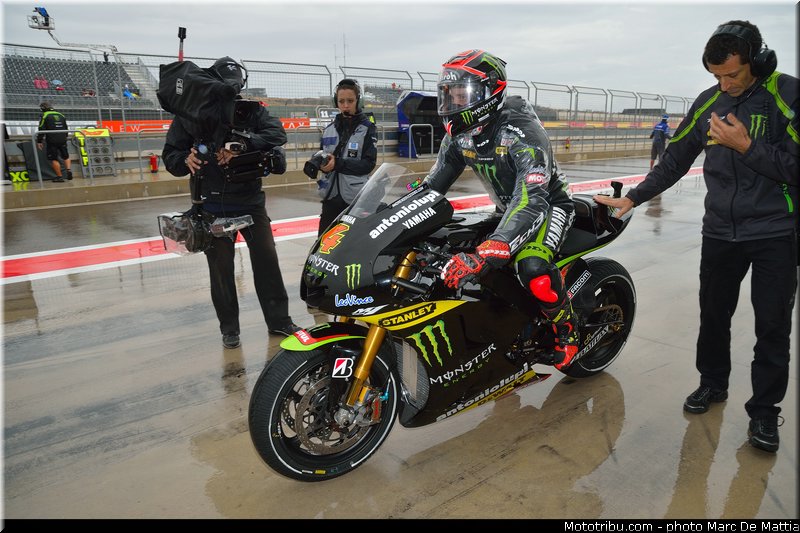 motogp_dovizioso_001_aragon_motorland_2012