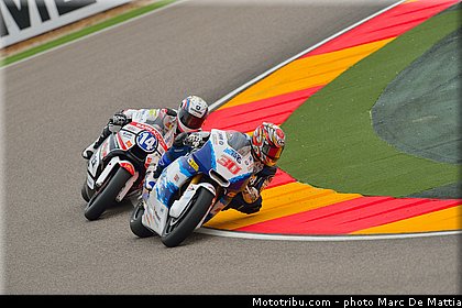 moto2_nakagami_001_aragon_motorland_2012.jpg