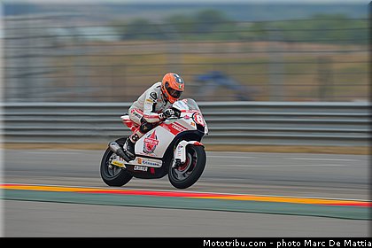 moto2_rea_002_aragon_motorland_2012.jpg