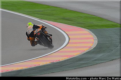 moto2_zarco_001_aragon_motorland_2012.jpg