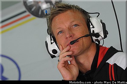 moto3_rossi_005_aragon_motorland_2012.jpg