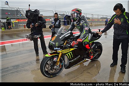 motogp_dovizioso_001_aragon_motorland_2012.jpg