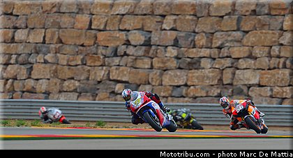 motogp_ellison_003_aragon_motorland_2012.jpg