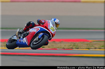 motogp_ellison_007_aragon_motorland_2012.jpg