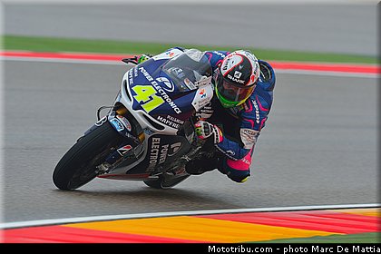 motogp_espargaro_001_aragon_motorland_2012.jpg