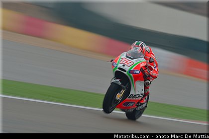 motogp_hayden_003_aragon_motorland_2012.jpg