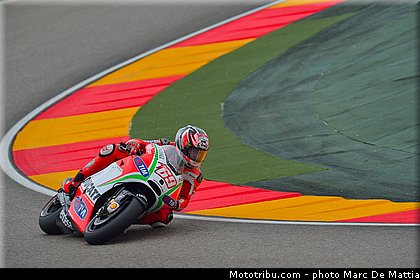 motogp_hayden_005_aragon_motorland_2012.jpg