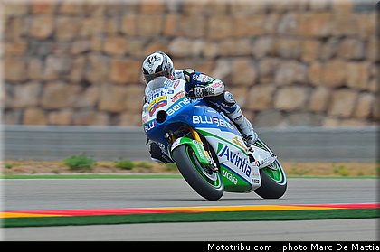 motogp_hernandez_003_aragon_motorland_2012.jpg