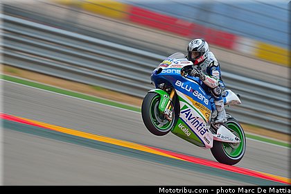 motogp_hernandez_004_aragon_motorland_2012.jpg