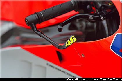 motogp_rossi_004_aragon_motorland_2012.jpg