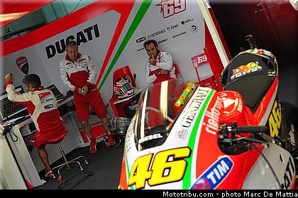 motogp_rossi_013_aragon_motorland_2012.jpg
