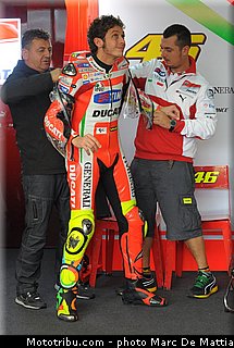 motogp_rossi_014_aragon_motorland_2012.jpg