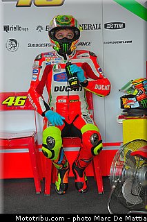 motogp_rossi_016_aragon_motorland_2012.jpg