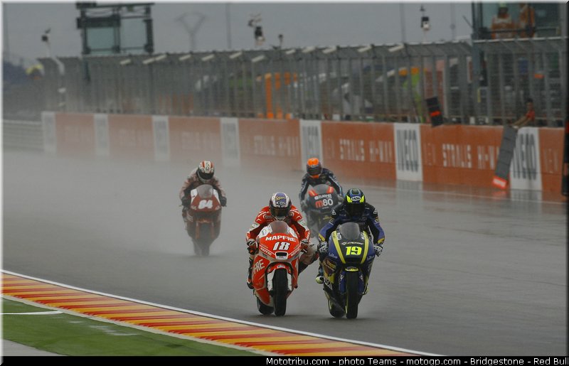 moto2__008_aragon_motorland_2012