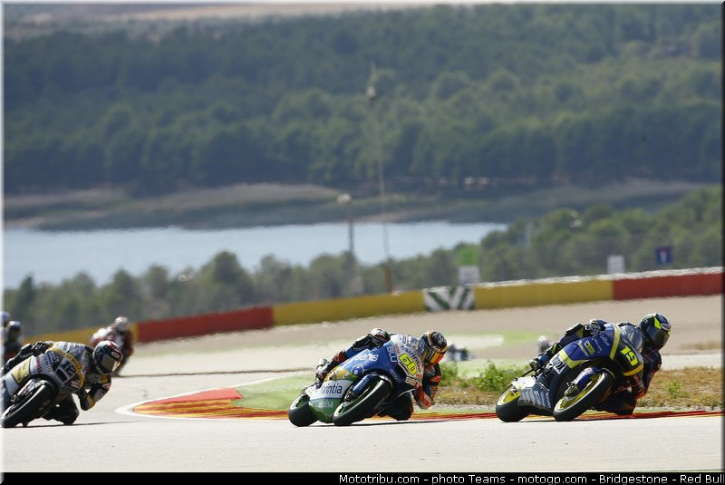 moto2__010_aragon_motorland_2012