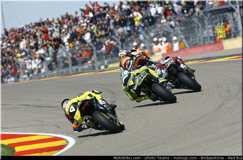 moto2__013_aragon_motorland_2012