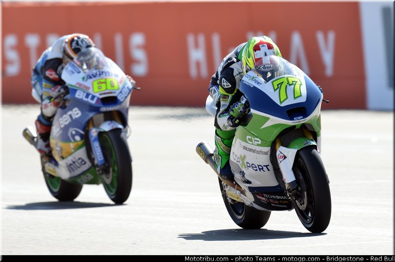 moto2__026_aragon_motorland_2012