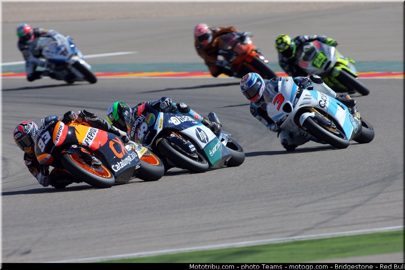 moto2__052_aragon_motorland_2012