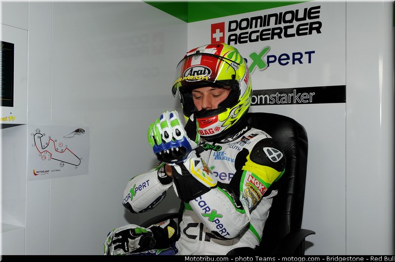 moto2__077_aragon_motorland_2012