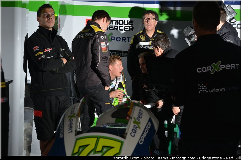 moto2__083_aragon_motorland_2012