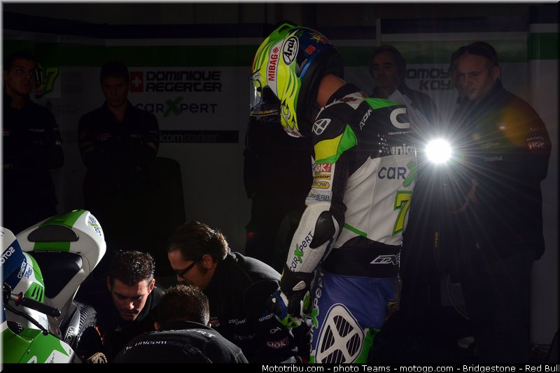 moto2__087_aragon_motorland_2012