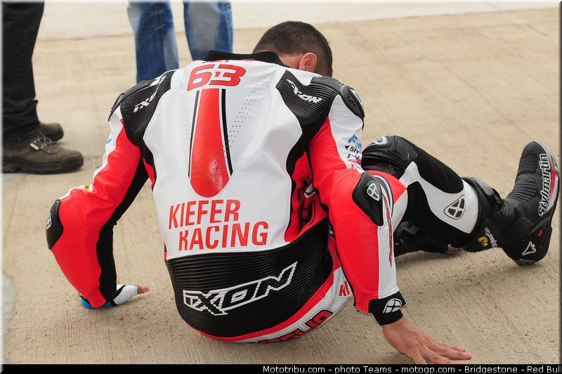 moto2__102_aragon_motorland_2012