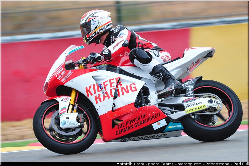 moto2__110_aragon_motorland_2012