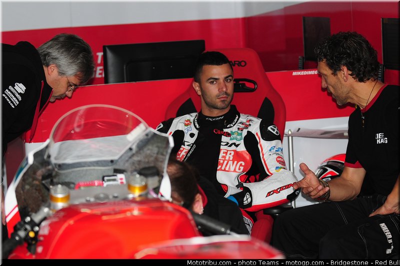 moto2__116_aragon_motorland_2012