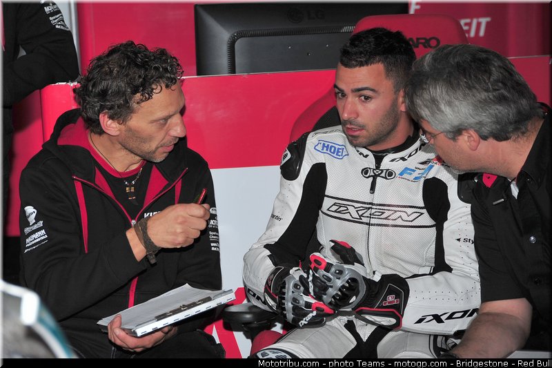moto2__119_aragon_motorland_2012