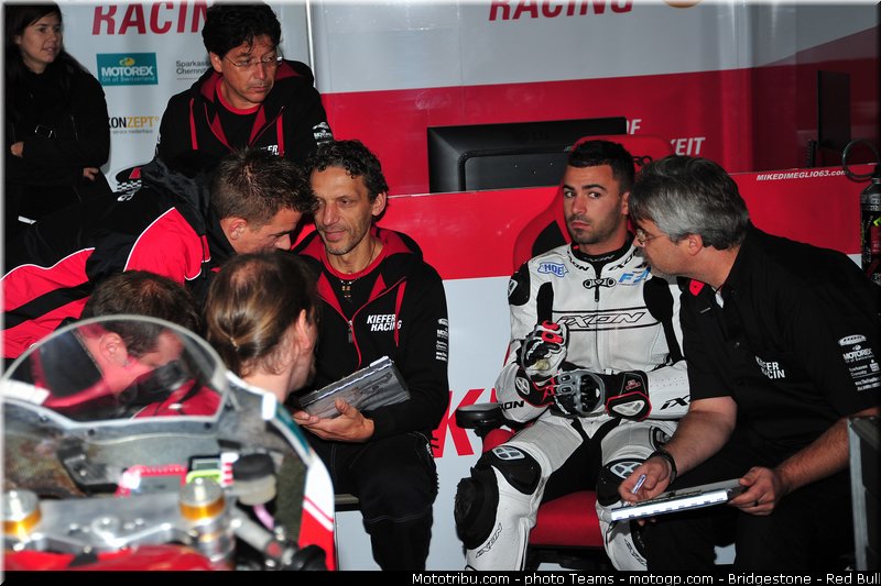 moto2__120_aragon_motorland_2012