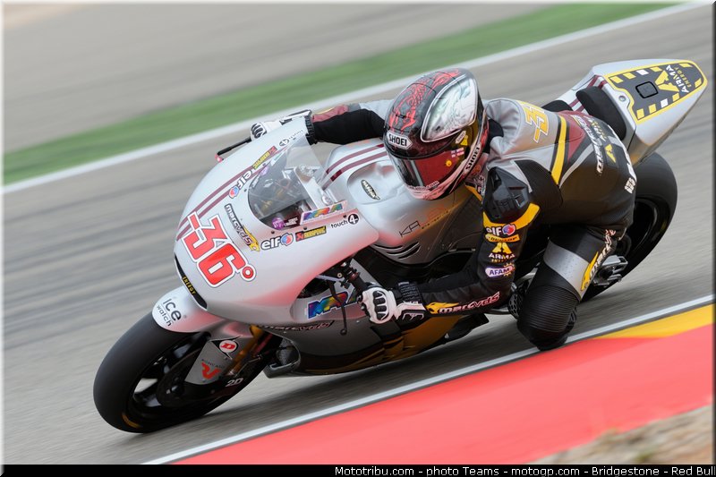 moto2__147_aragon_motorland_2012