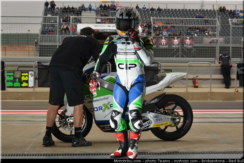 moto2__161_aragon_motorland_2012