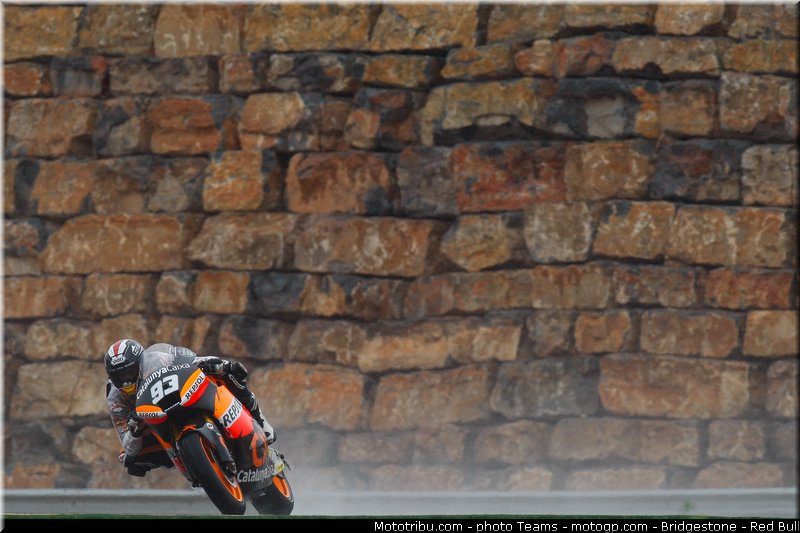 moto2__189_aragon_motorland_2012