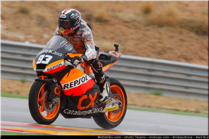 moto2__191_aragon_motorland_2012