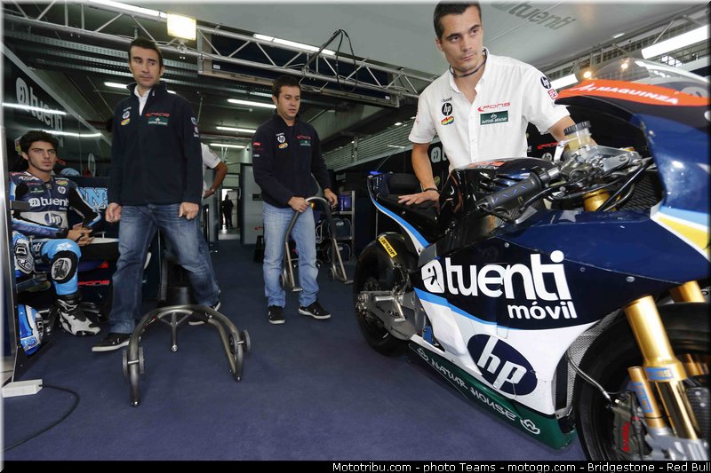 moto2__209_aragon_motorland_2012