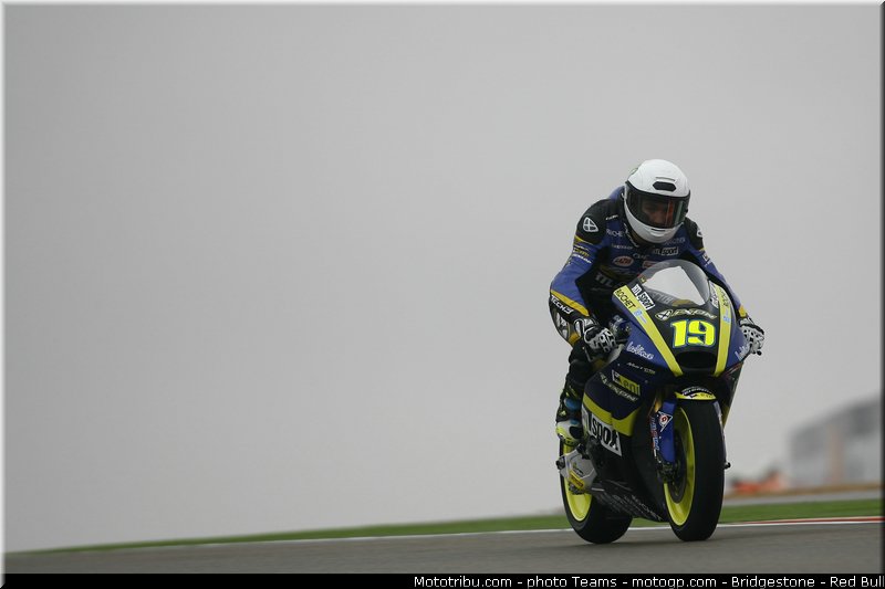 moto2__270_aragon_motorland_2012