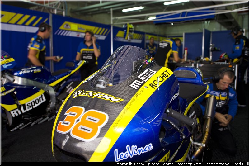 moto2__277_aragon_motorland_2012