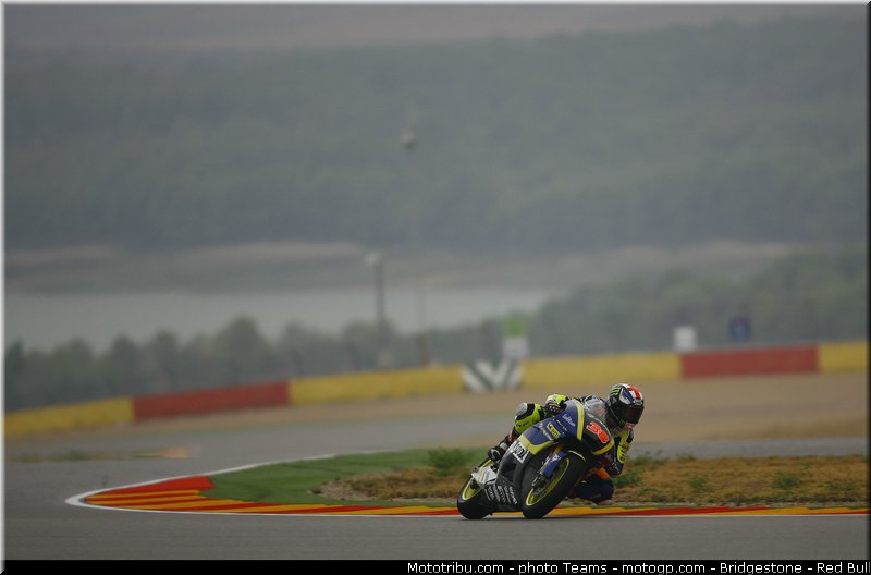 moto2__289_aragon_motorland_2012