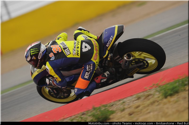 moto2__295_aragon_motorland_2012