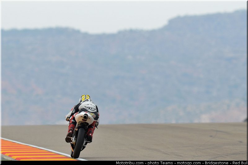 moto3_fuji_0014_aragon_motorland_2012