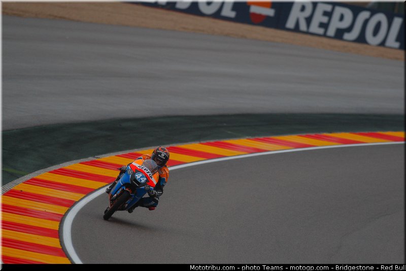 moto3_oliveira_0014_aragon_motorland_2012