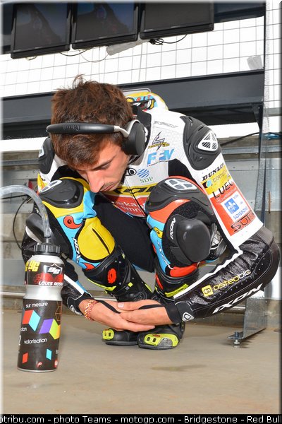 moto3_rossi_0001_aragon_motorland_2012