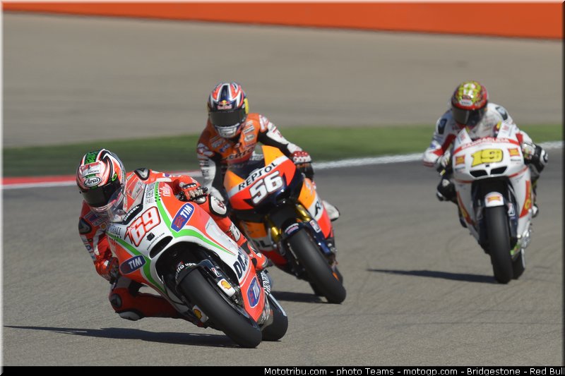 motogp_0027_aragon_motorland_2012