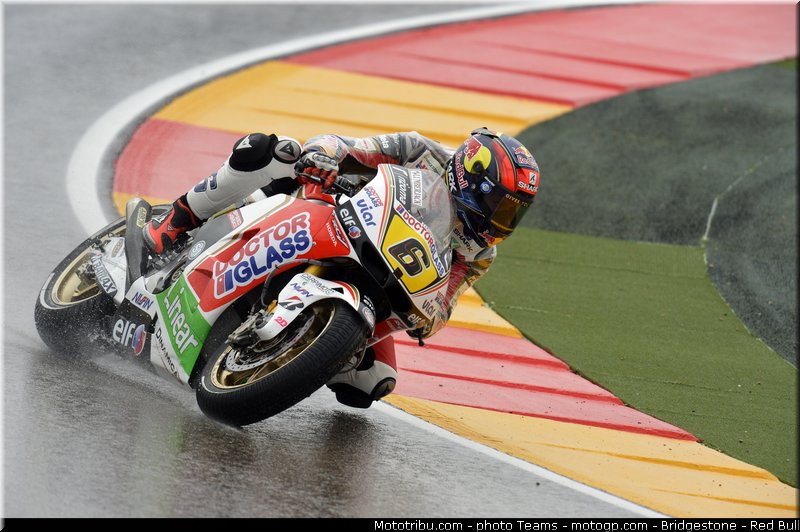 motogp_bradl_0010_aragon_motorland_2012