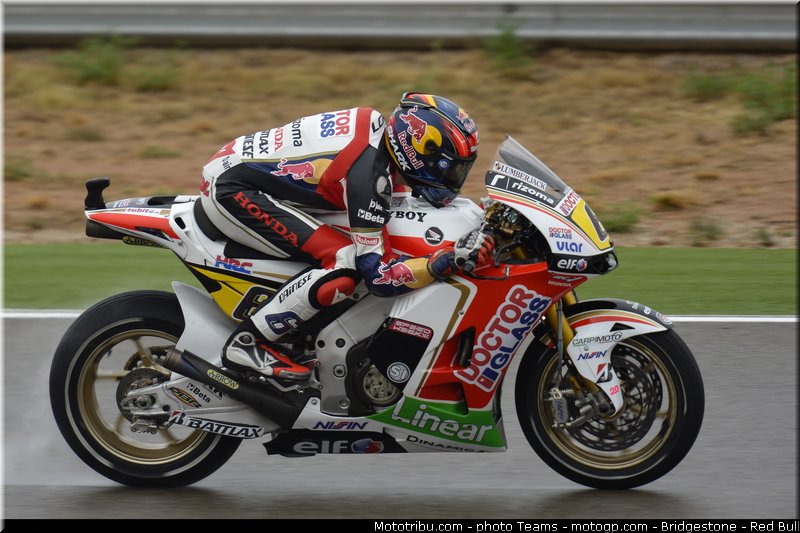 motogp_bradl_0012_aragon_motorland_2012