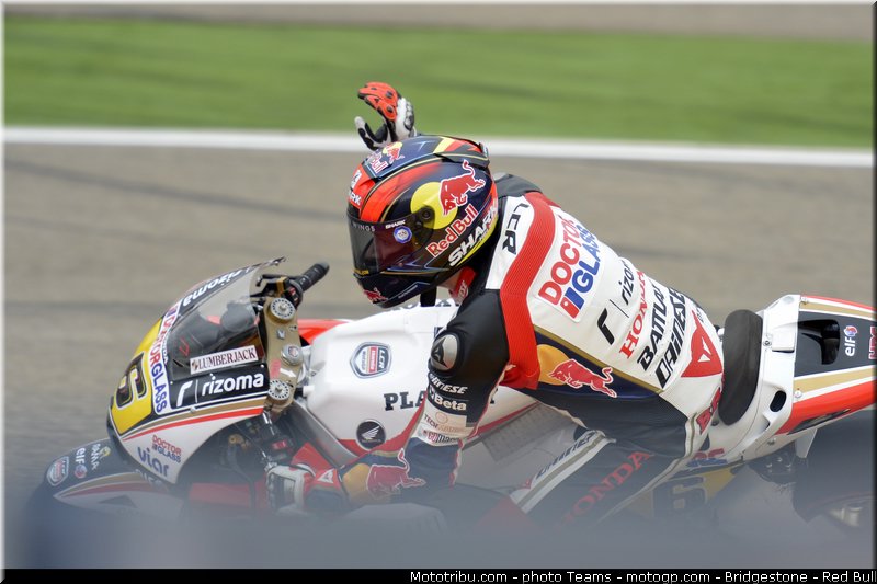motogp_bradl_0032_aragon_motorland_2012