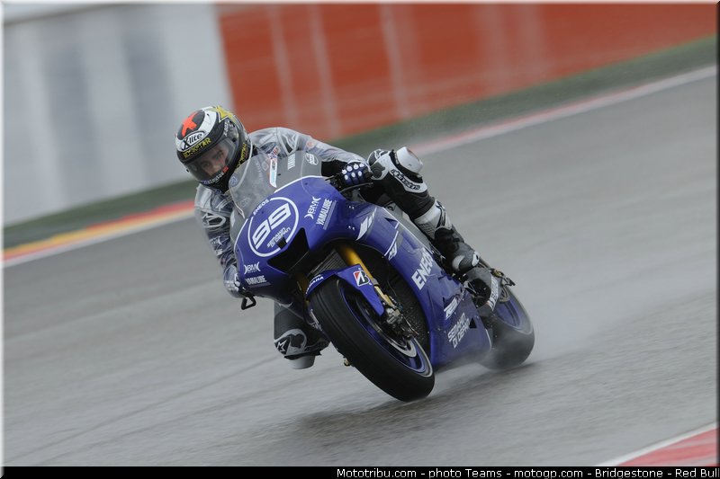 motogp_lorenzo_0002_aragon_motorland_2012