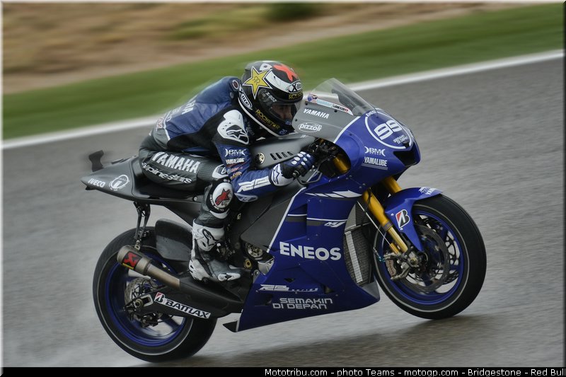 motogp_lorenzo_0004_aragon_motorland_2012
