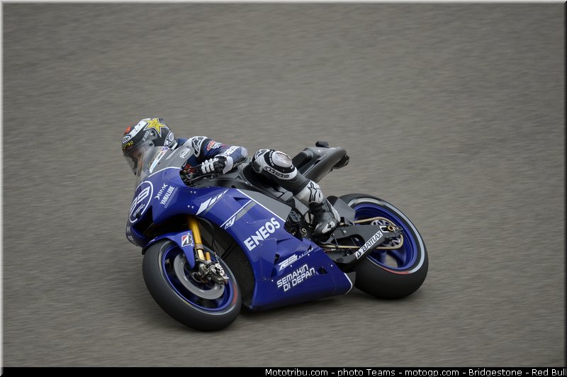 motogp_lorenzo_0013_aragon_motorland_2012